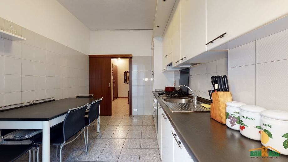 Appartamento in condominio di 2 locali MILANO di 75 mq