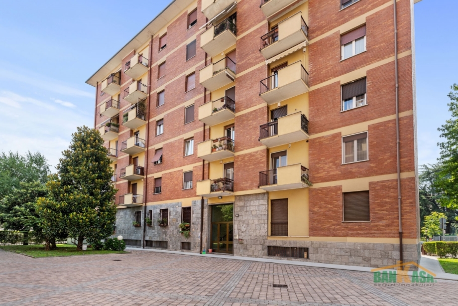 Appartamento in condominio di 3 locali MILANO di 106 mq