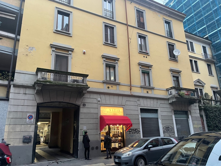 MILANO - Appartamento in palazzina in vendita (ID: 7808)