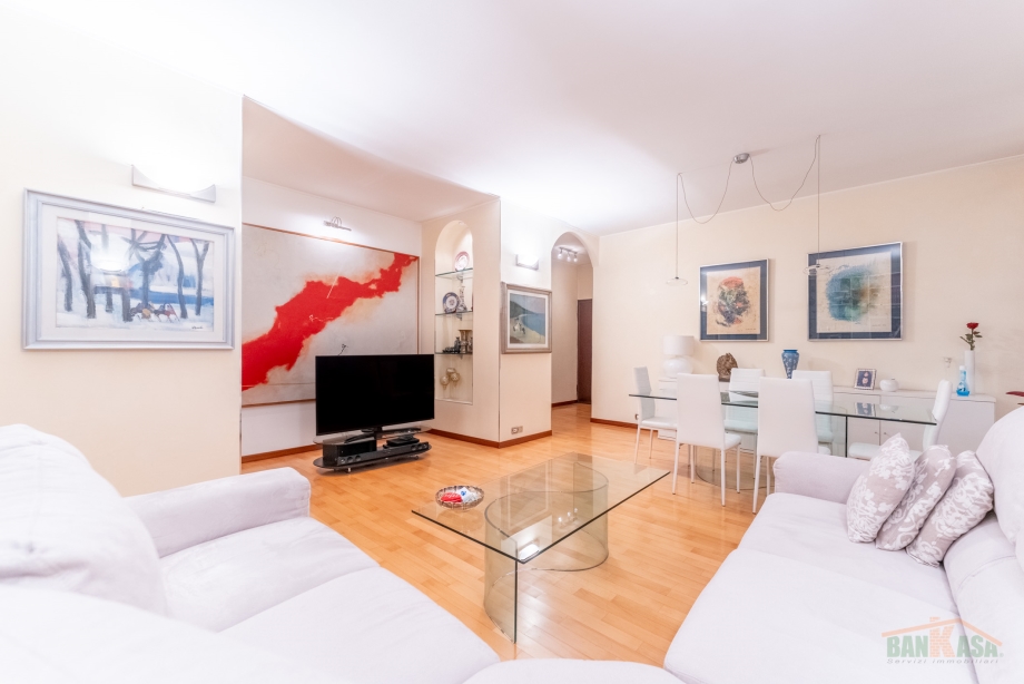 MILANO - Appartamento in condominio in vendita (ID: 7857)