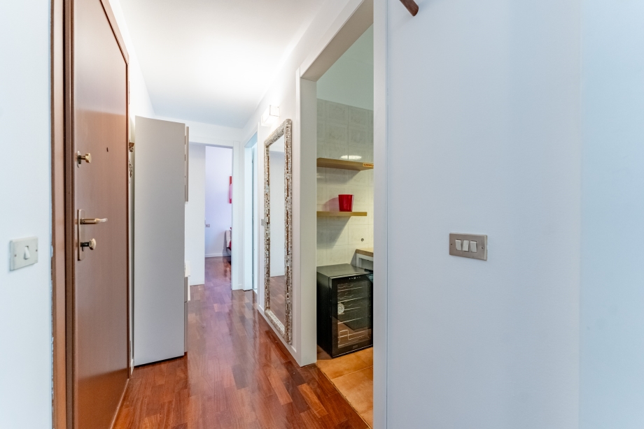 Appartamento in condominio di 2 locali MILANO-ISOLA di 55 mq