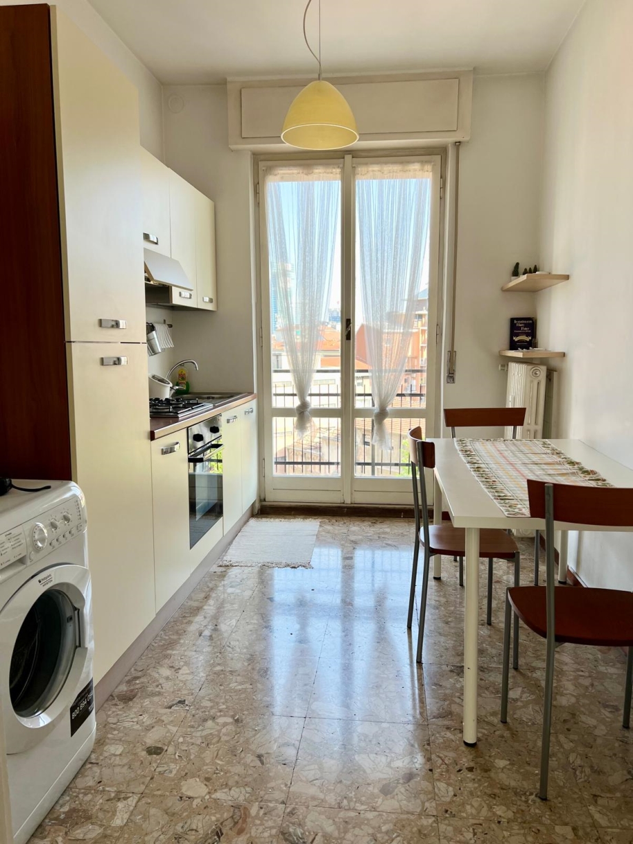 MILANO - Appartamento in condominio in affitto (ID: 7919)