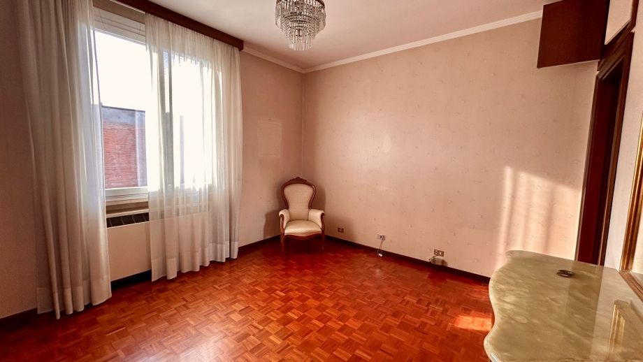 Appartamento in palazzina di 3 locali MILANO NIGUARDA di 120 mq