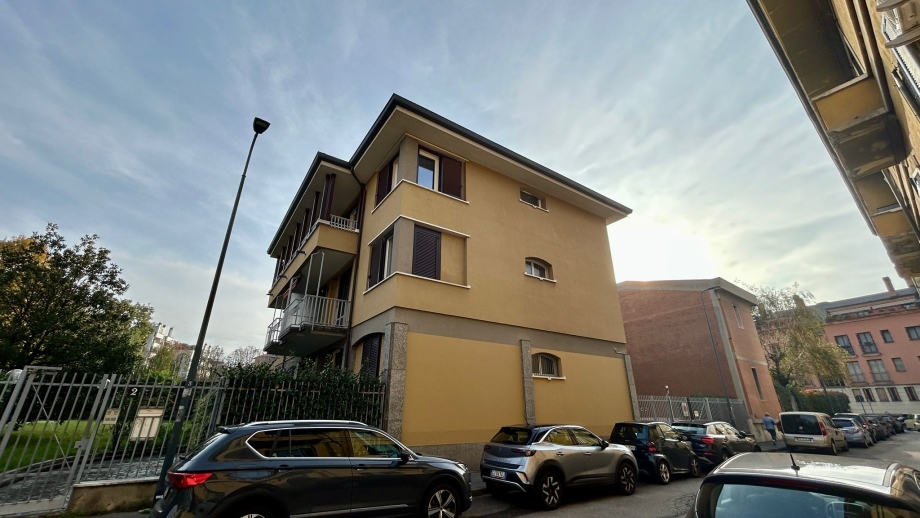 Appartamento in palazzina di 3 locali MILANO NIGUARDA di 120 mq