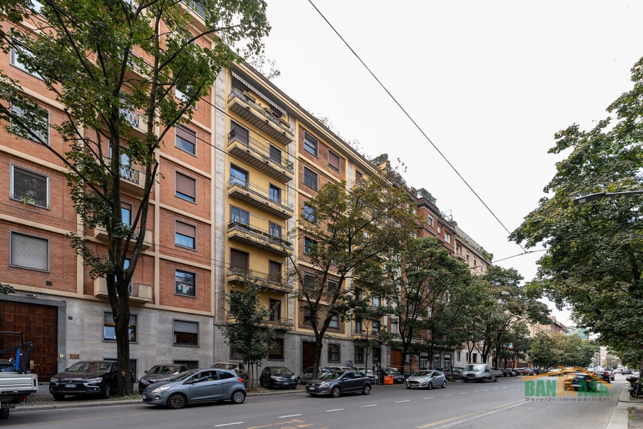 Appartamento in condominio di 4 locali MILANO di 180 mq