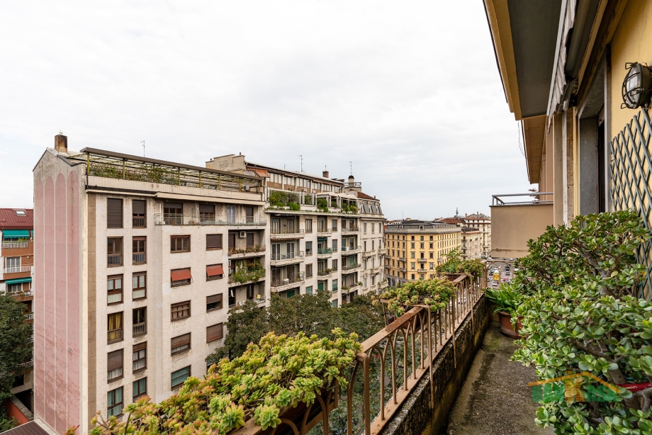 Appartamento in condominio di 4 locali MILANO di 180 mq