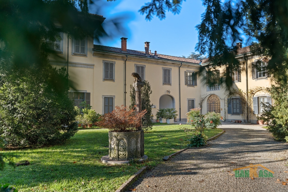 Villa singola di 2 locali BRESSO di 70 mq