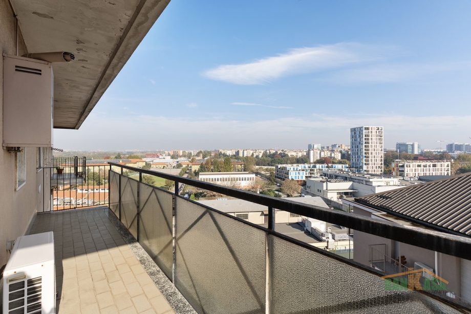 Appartamento in condominio di 2 locali MILANO  di 74 mq