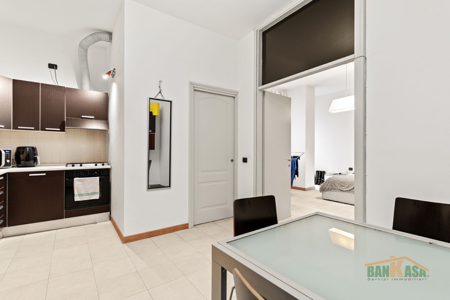 Appartamento in condominio di 1 locale MILANO di 65 mq