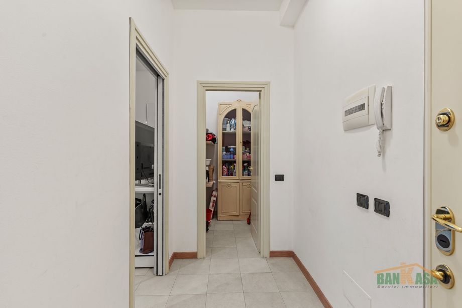 Appartamento in condominio di 1 locale MILANO di 65 mq