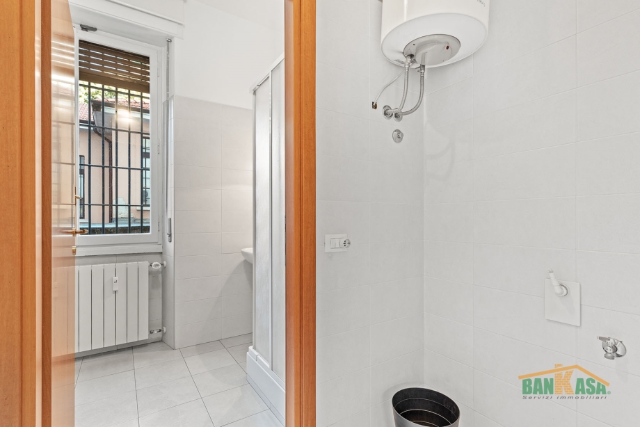 Appartamento in condominio di 5 locali MILANO  di 130 mq