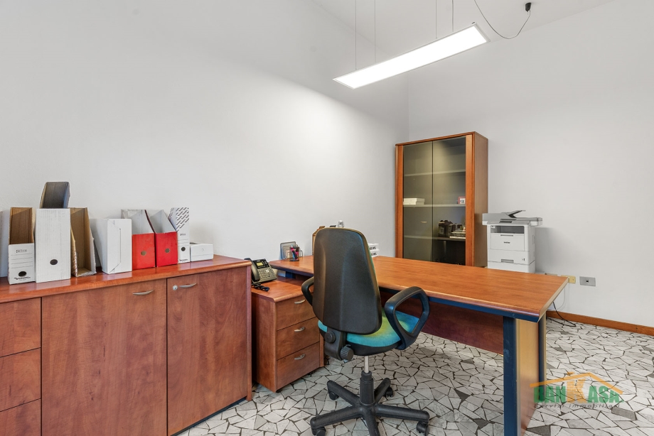 Appartamento in condominio di 5 locali MILANO  di 130 mq