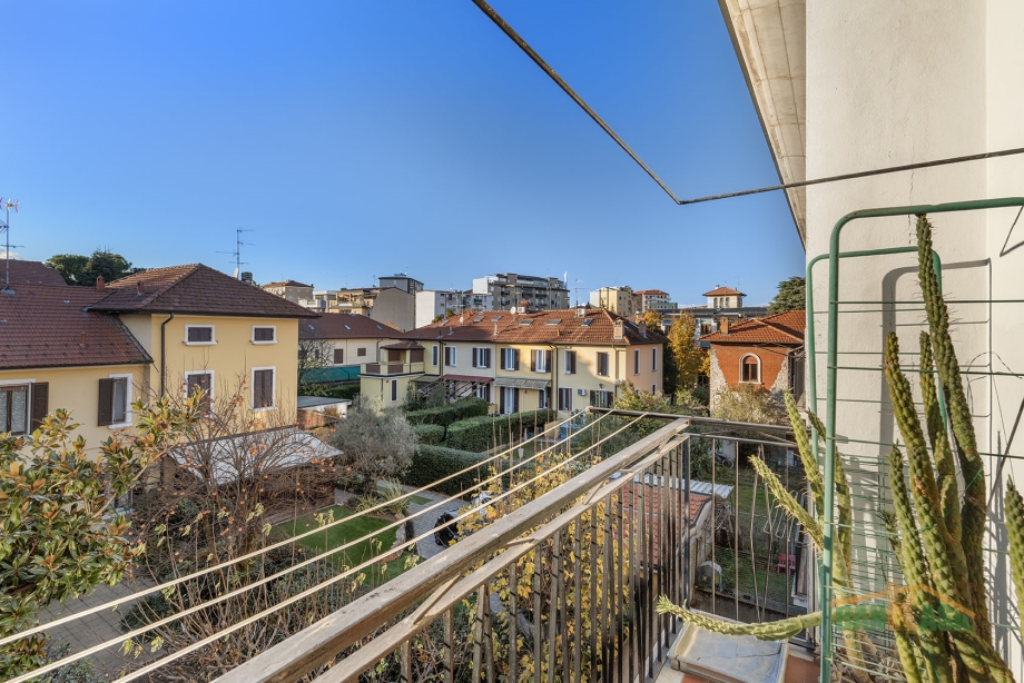 Appartamento in condominio di 5 locali CUSANO MILANINO di 155 mq