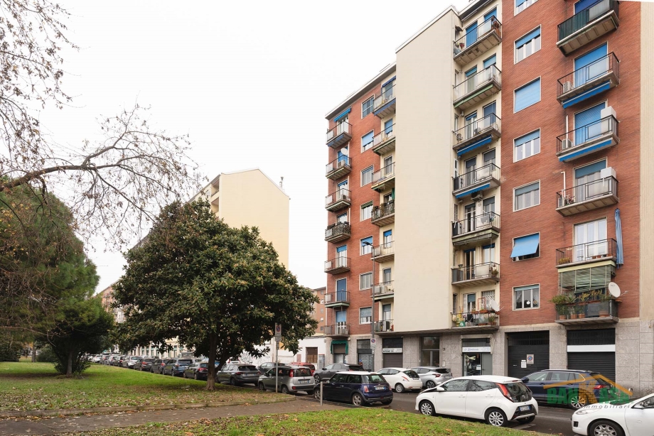 Appartamento in condominio di 2 locali MILANO di 71 mq