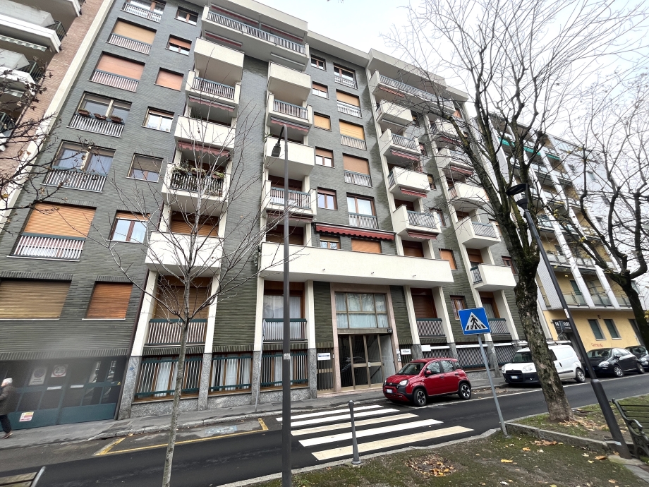 SESTO SAN GIOVANNI - Appartamento in condominio in vendita (ID: 8061)