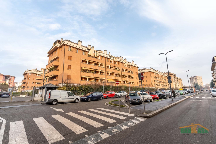 Appartamento in condominio di 4 locali 